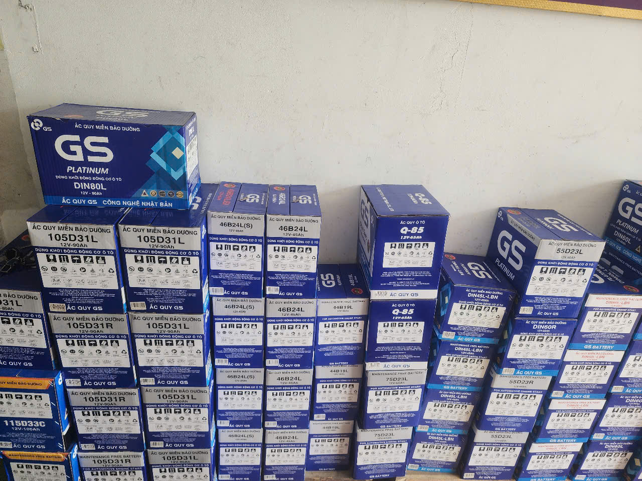 Ắc Quy Hòa Phát - Bình Dương